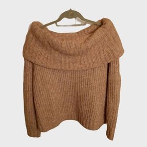 H & M PINK COWNECK SWEATER, sz L